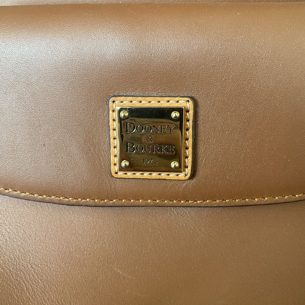 Dooney and Bourke Brown Leather Drawstring Bucket Bag/Purse, Excellent Condition - Picture 6 of 10